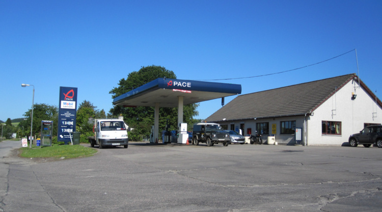 Tore Service Station